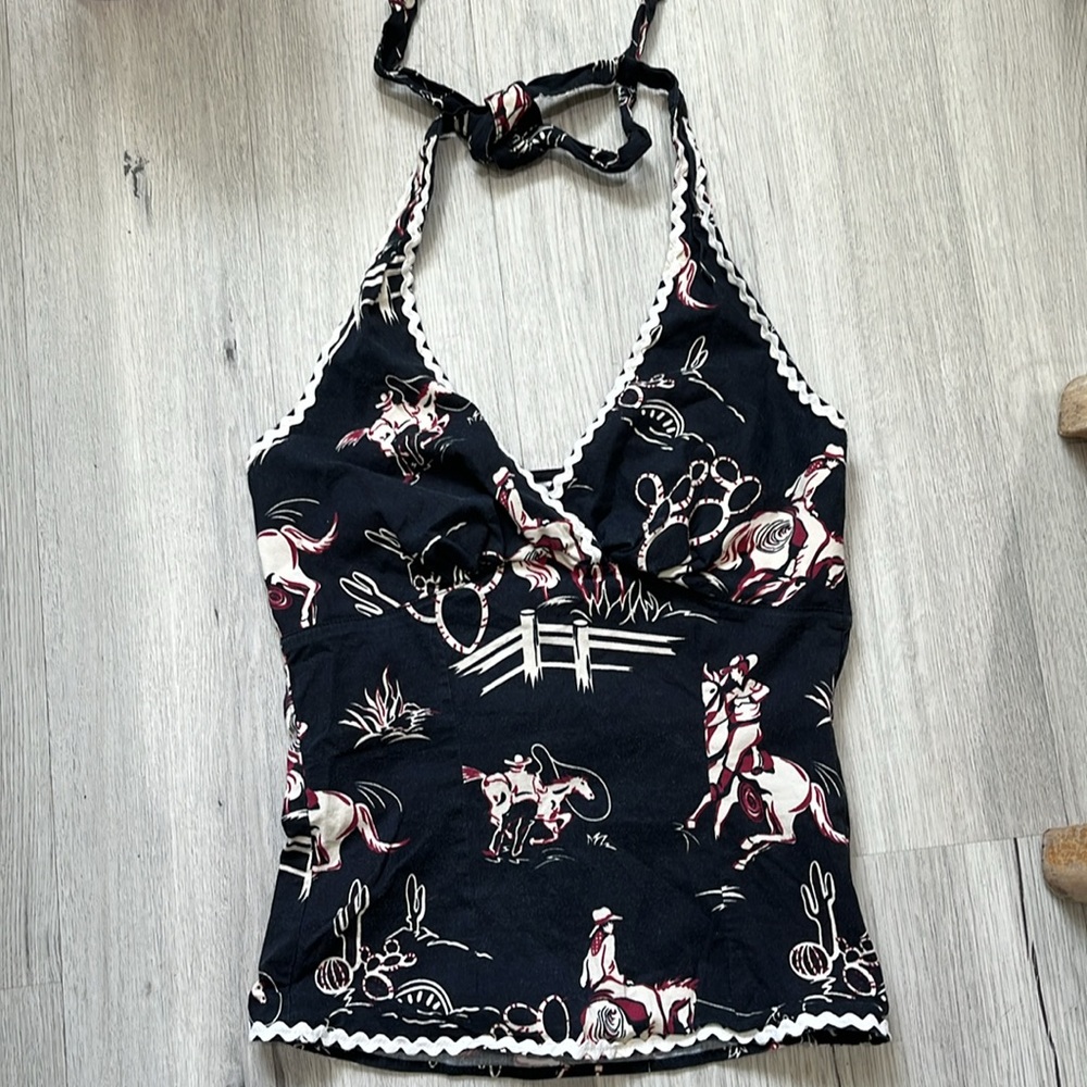 Pinup Couture tank top